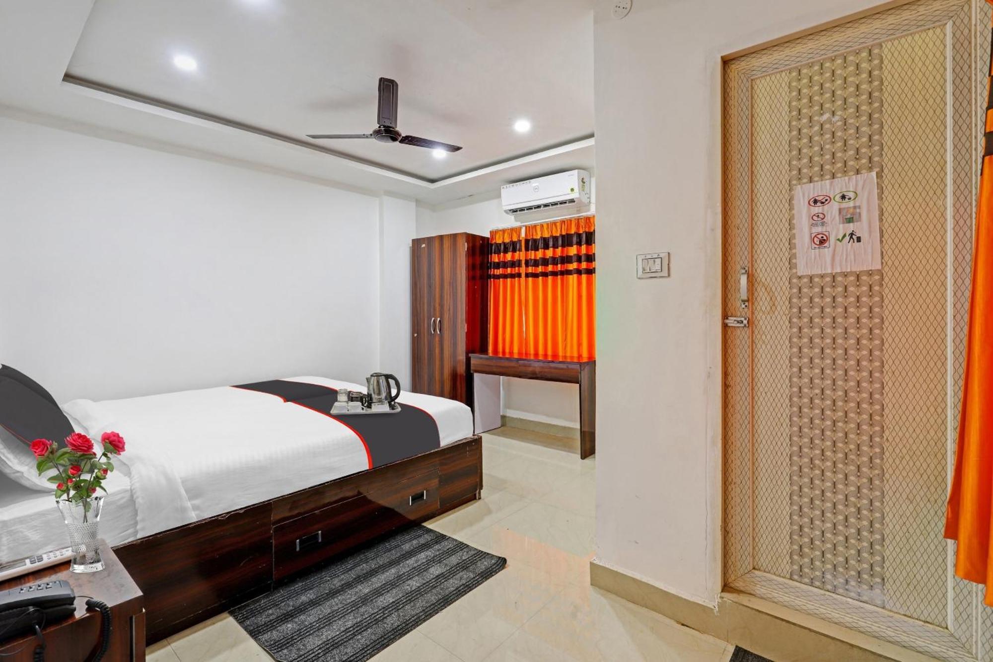 Hotel O Lakhi Guest House Guwahati Zewnętrze zdjęcie
